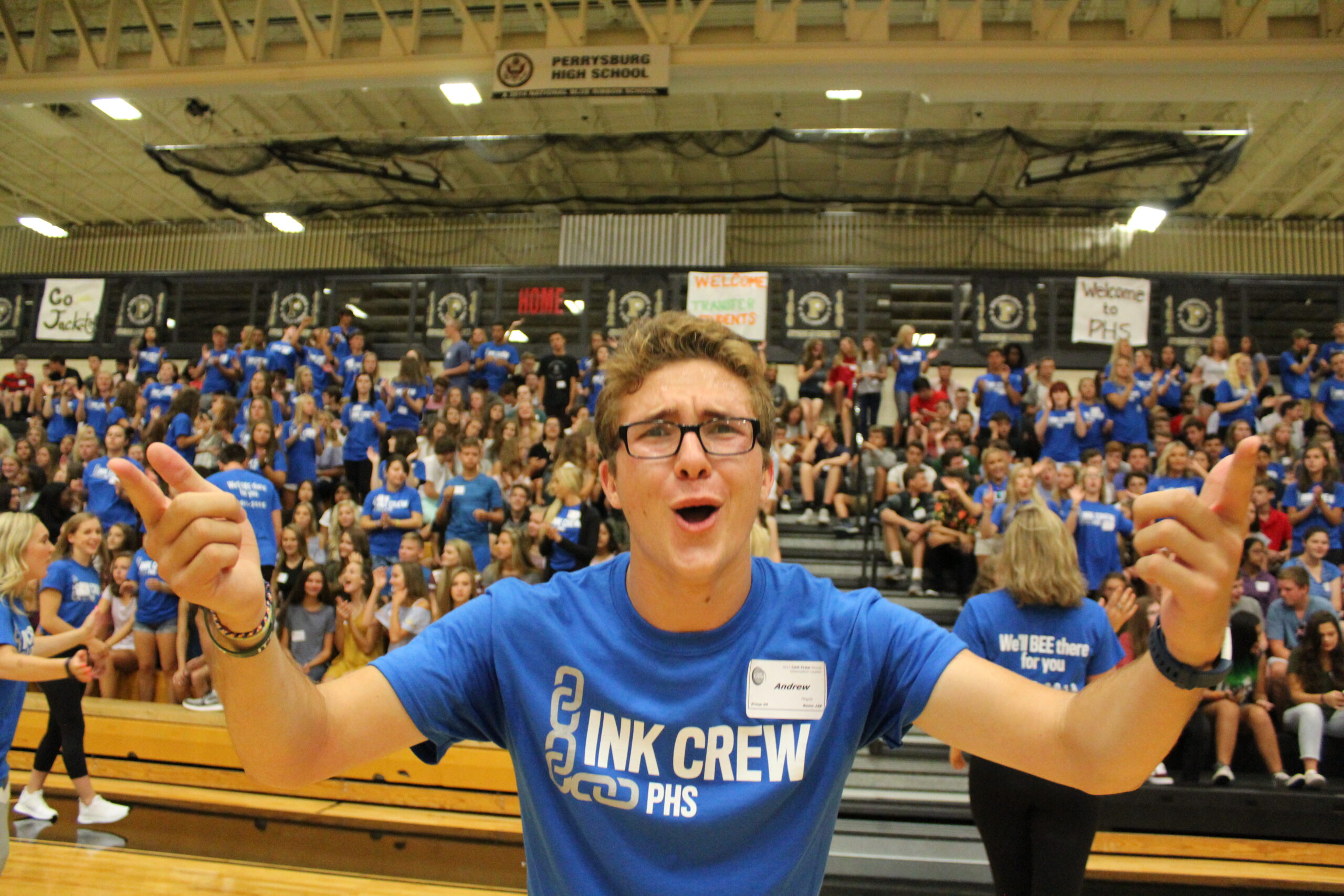 Link Crew Eases Transition to PHS For New Students